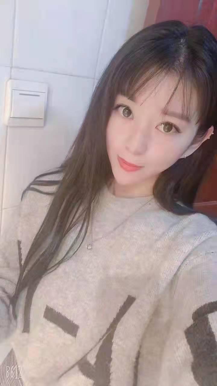 小店区网红脸美女